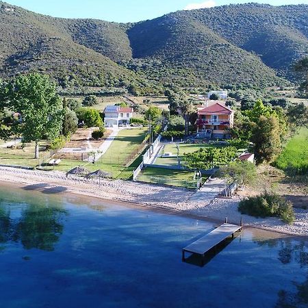 Villa Aphrodite Paleros エクステリア 写真